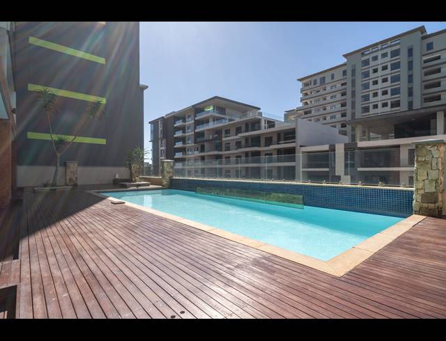 2 BEDROOM APARTMENT FOR SALE IN UMHLANGA RIDGE